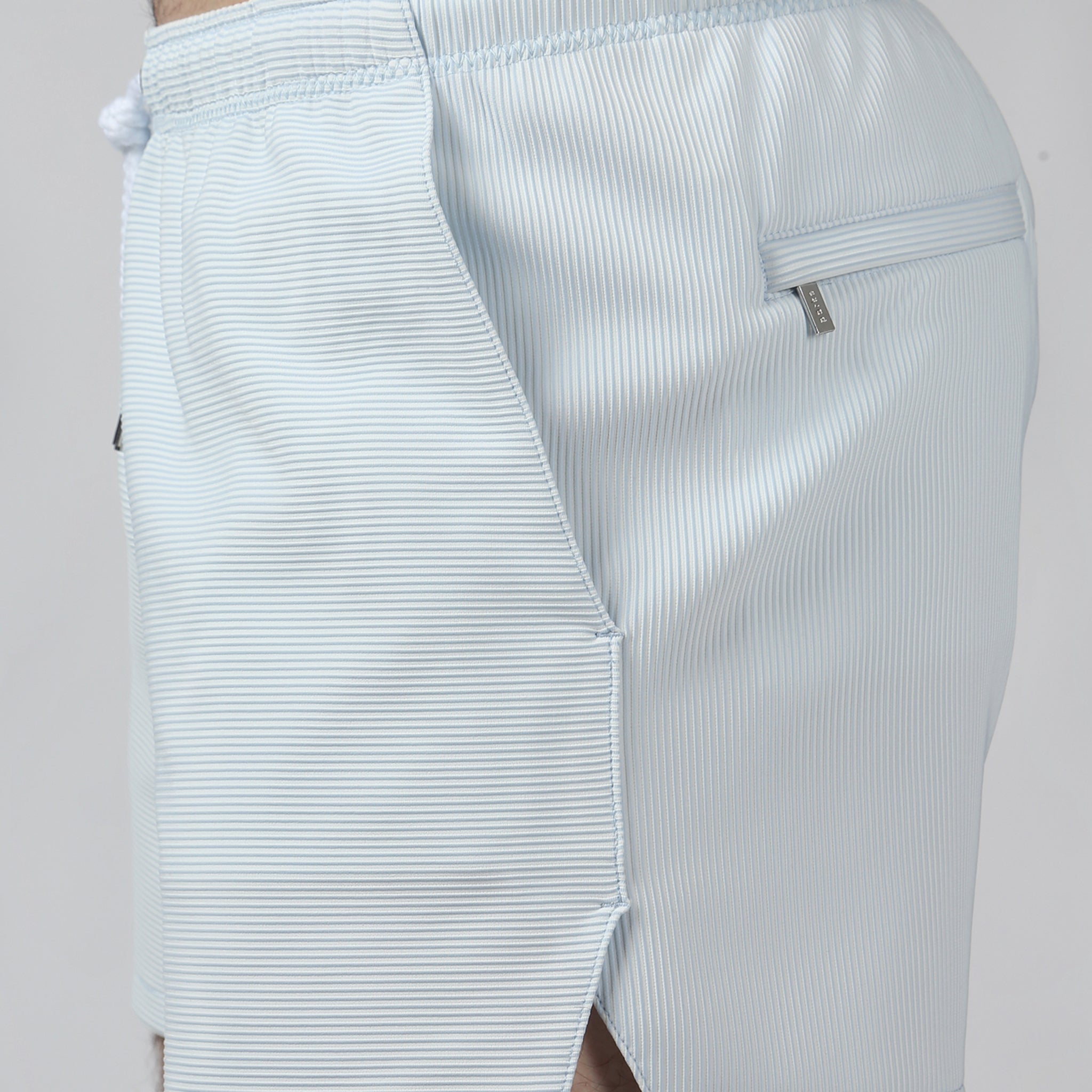 Sky Coastal Short - Parke & Ronen