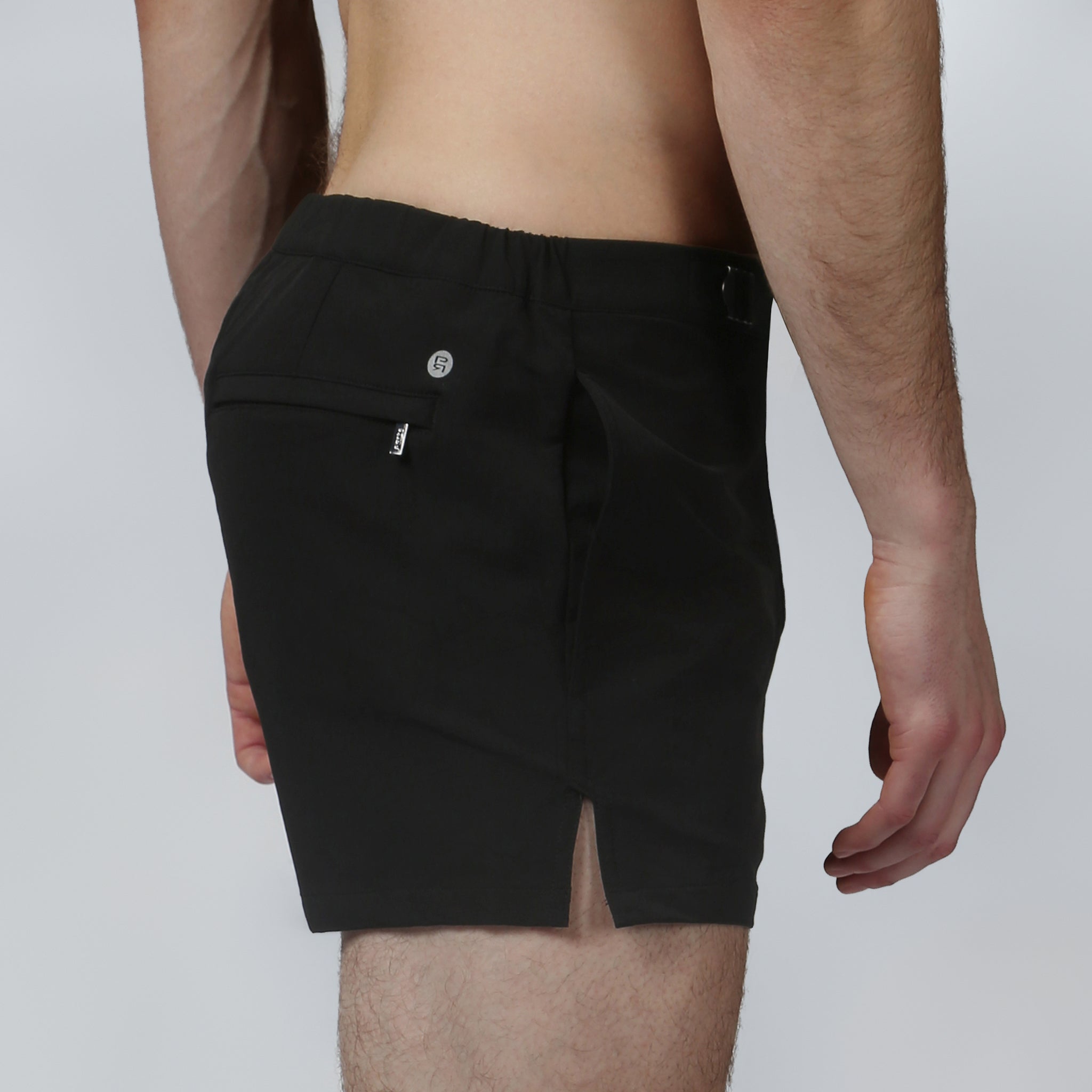 Black Pier Short - Parke & Ronen