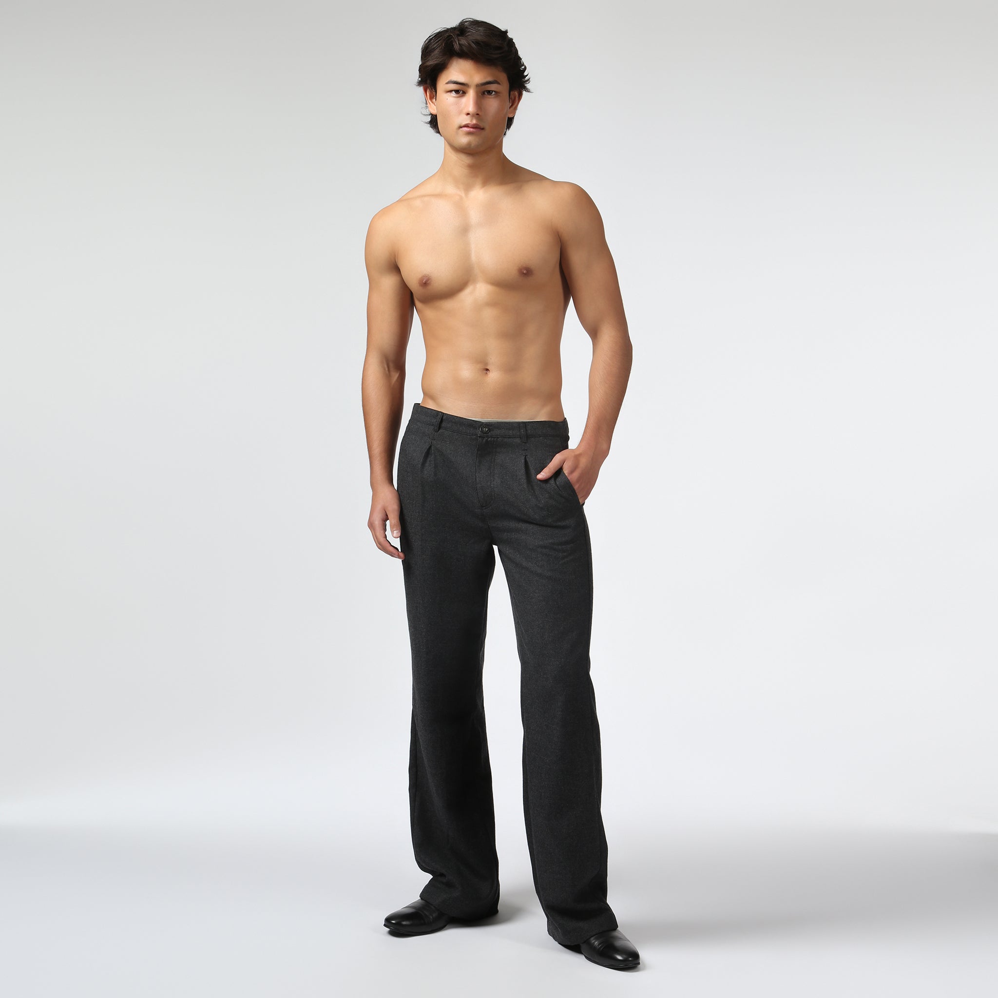 NEW- Black Northwind Chelsea Trouser