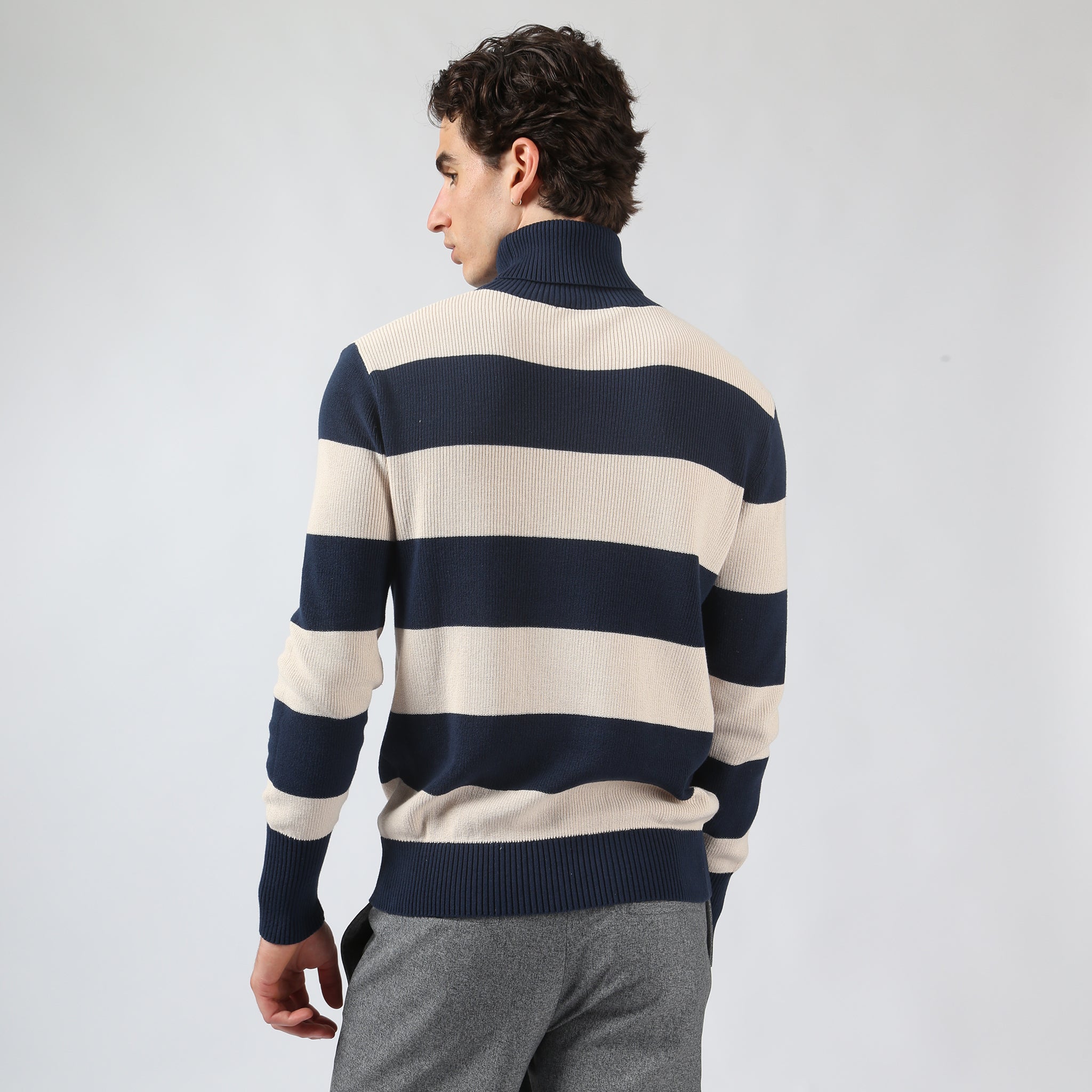 Midnight Snowdon Turtleneck