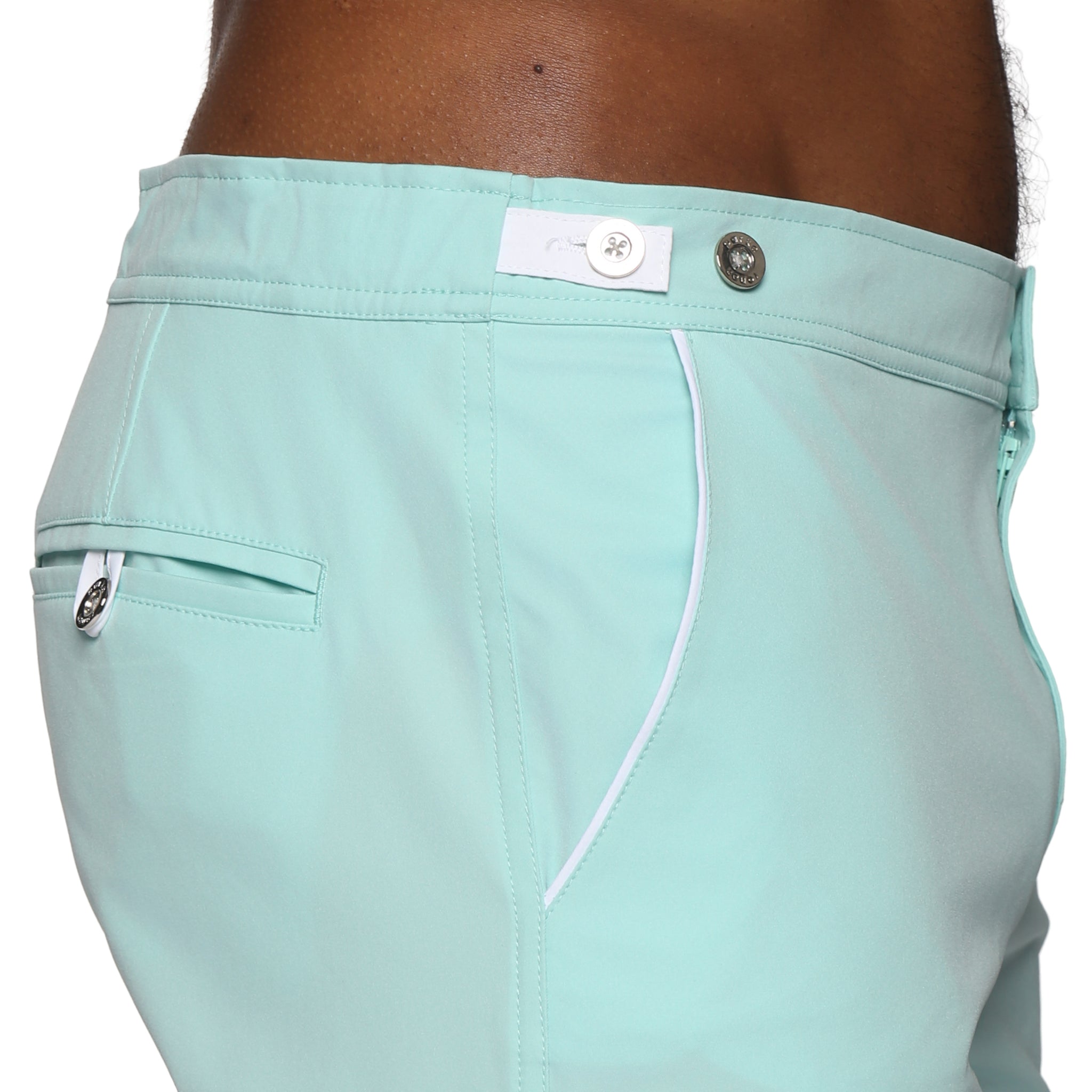 Robin's Egg 6" Catalonia Solid Stretch - Parke & Ronen